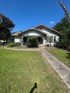 2401 Glenwood Dr
