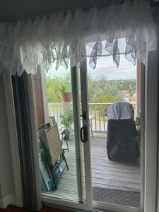 380 Church St APT 6