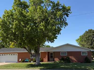 1005 Melanie Ln