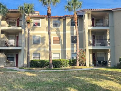 3038 Parkway Blvd APT 204