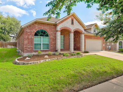 903 Madrone Dr