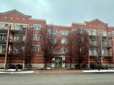 9864 Leland Ave UNIT 305