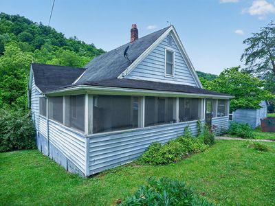 7583 Hawkins Branch Rd