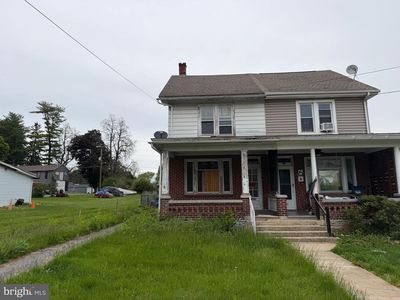37 E Jefferson St