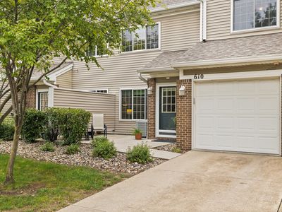 6855 Woodland Ave Unit 610