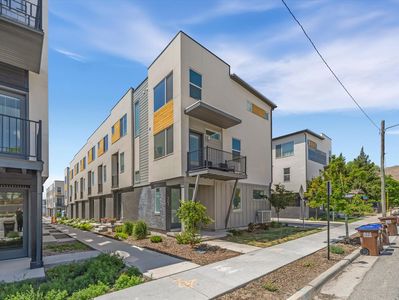 301 W Azure Sky Ln N