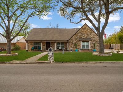 Property at 450 SPACEWAY DR, Windcrest, TX