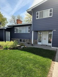 1246 W Idaho Ave