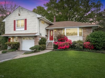 389 Walnut Ave