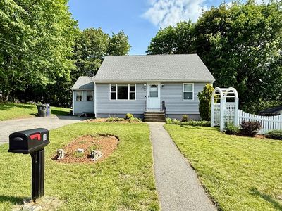 10 Vandette Ave