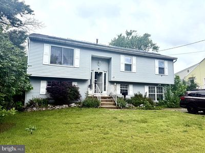 Property at 401 Melvin Ave, Glendora, NJ