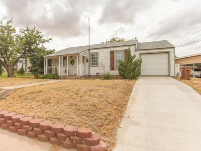 104 Canyon Dr