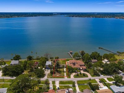 506 Shore Dr E