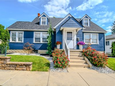717 W Main St