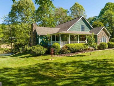 83 Licklog Rd #1A-1B