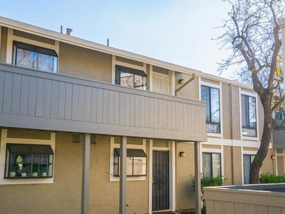 900 Southampton Road #140