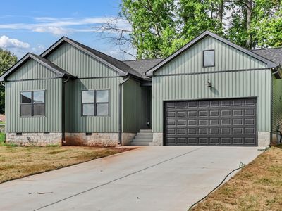 112 Bee Line Way