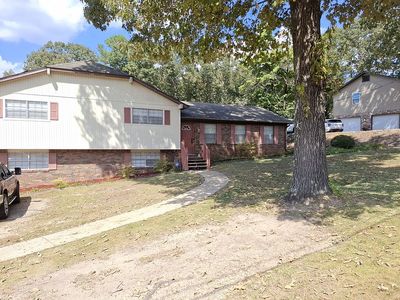 1327 5th Ave SW