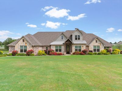 22960 Bridle View Dr