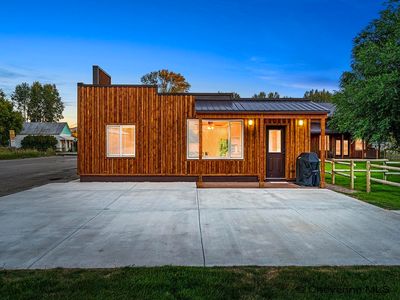 1135 & 1137 State Highway 70