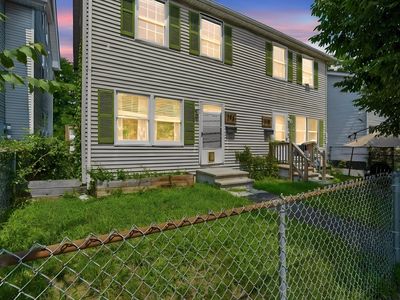 146-148 King St
