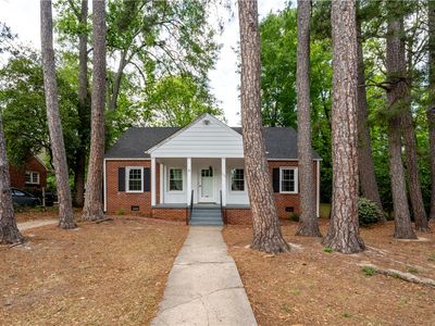308 W Fredericks St