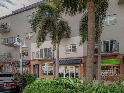 1010 Central Ave APT 106