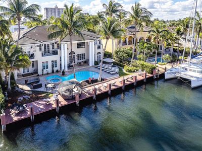 7 Pelican Drive