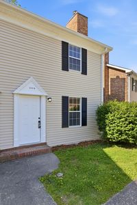 286 Donna Dr APT D