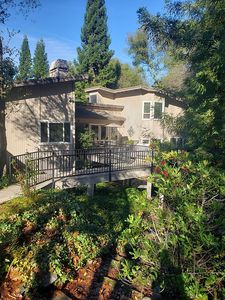 3688 Fairway Dr