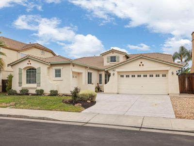 1301 Tulloch Dr