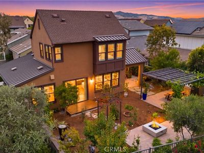 41 Ocaso St