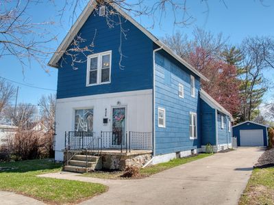 Property at 406 N Mercer St, Durand, MI