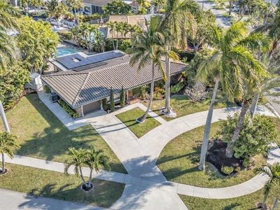 2801 NE 48th Court