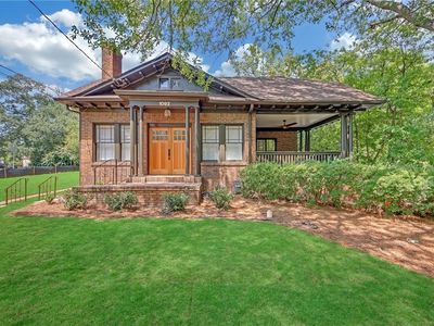 1092 Briarcliff Pl NE