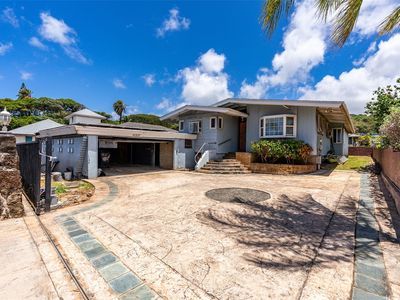 5060 Kalanianaole Hwy