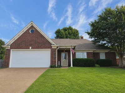 415 Oakland Hills Dr