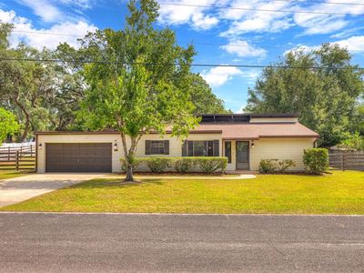 202 Sandspur Ln