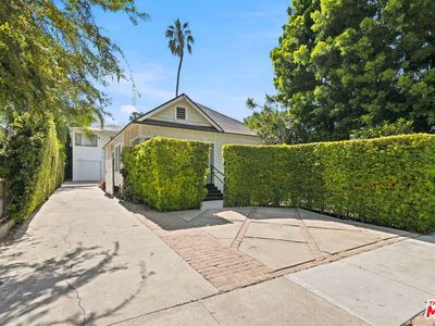 322 Huntley Dr