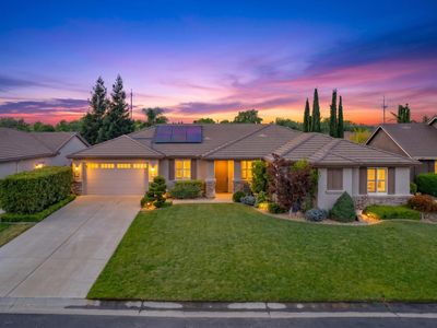 890 Calabrese Way