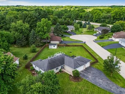 7585 Derby Close