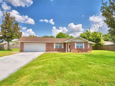 1206 SUSAN LANE