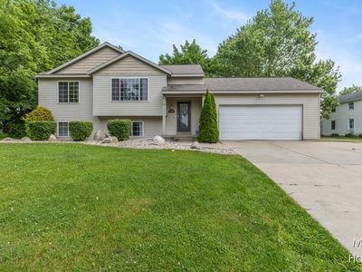 1395 Three Mile Rd NW