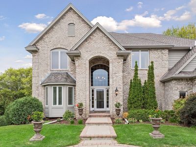 16465 Eagle Ridge Dr