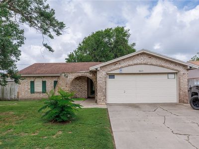 3621 Mendenhall Dr