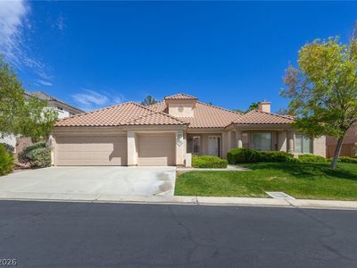 8312 Fullmoon Maple Ave