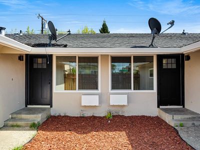 Property at 802-800 S Woodrow St, Lodi, CA