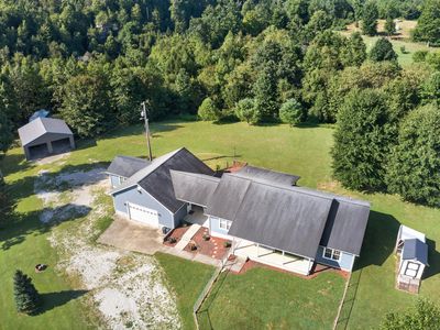 1051 Highway 746