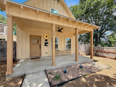 1227 Mason