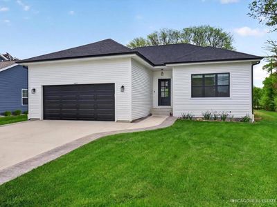 9827 W Dakota STREET